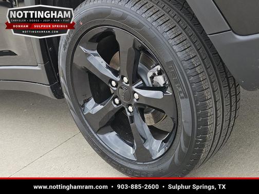 diamond black crystal pearlcoat 2026 Jeep Grand Cherokee Limited