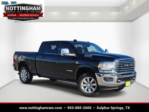 Diamond Black Crystal Pearlcoat 2024 RAM 2500 Longhorn