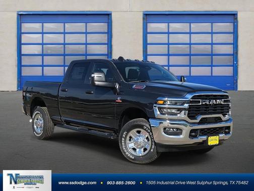 2026 RAM 2500 Tradesman Crew Cab 4x4 6'4' Box