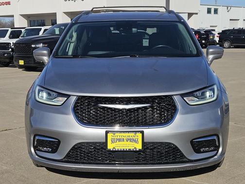 2021 Chrysler Pacifica Hybrid Touring L