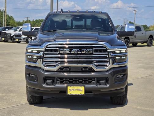 2026 RAM 2500 Laramie Crew Cab 4x4 6'4' Box