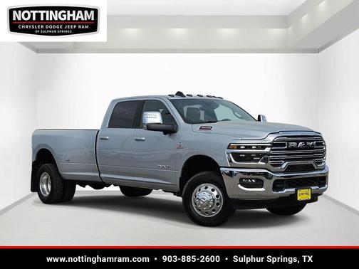 2026 RAM 3500 Laramie Crew Cab 4x4 8' Box