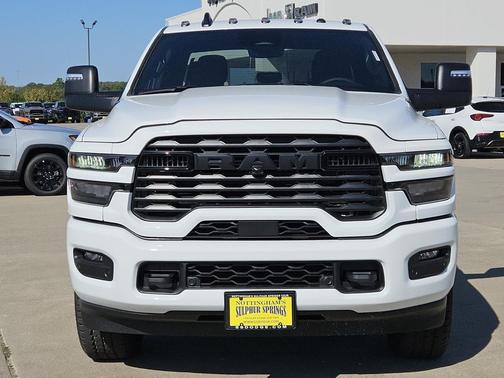 2026 RAM 2500 Lone Star Crew Cab 4x4 6'4' Box