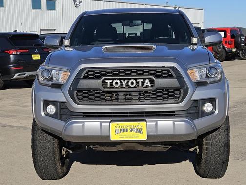 2017 Toyota Tacoma TRD Sport
