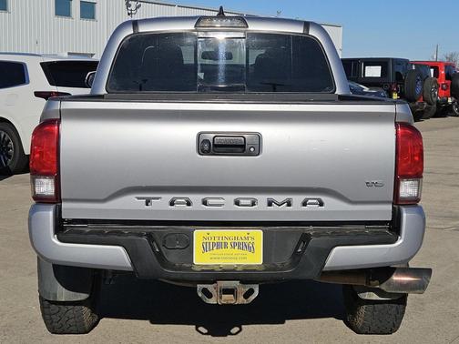 2017 Toyota Tacoma TRD Sport