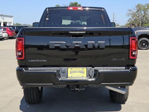 2026 RAM 2500 Lone Star Crew Cab 4x4 6'4' Box