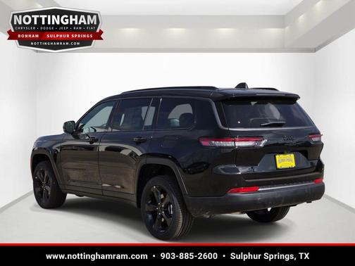 Diamond Black Crystal Pearlcoat 2026 Jeep Grand Cherokee L Limited