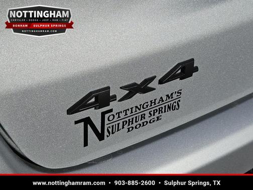 Silver Zynith Metallic Clearcoat 2026 Jeep Compass Latitude
