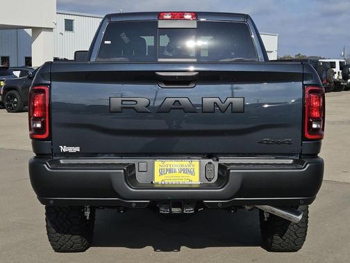 2026 RAM 2500 Tradesman Crew Cab 4x4 6'4' Box