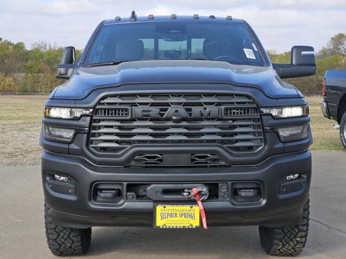 2026 RAM 2500 Tradesman Crew Cab 4x4 6'4' Box