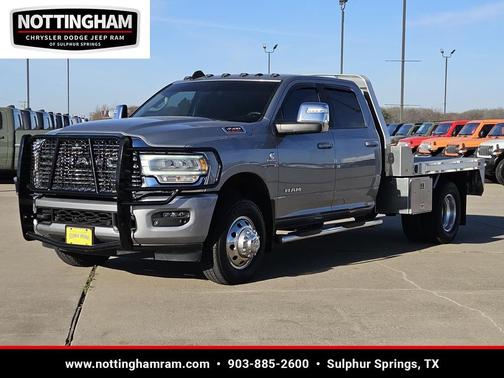 2023 RAM 3500 Laramie Crew Cab 4x4 8' Box