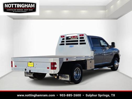 Billet Silver Metallic Clearcoat 2023 RAM 3500 Laramie Crew Cab 4x4 8' Box