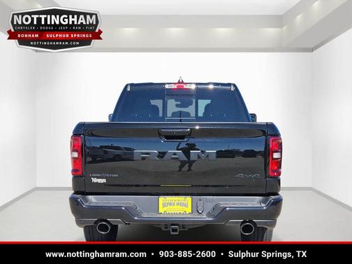 Diamond Black Crystal Pearlcoat 2026 RAM 1500 Lone Star