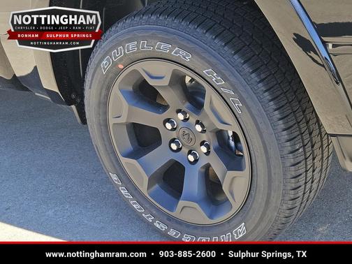 Diamond Black Crystal Pearlcoat 2026 RAM 1500 Lone Star