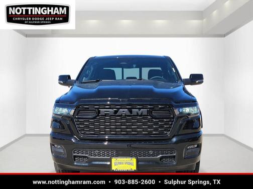 Diamond Black Crystal Pearlcoat 2026 RAM 1500 Lone Star