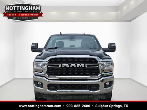 Diamond Black Crystal Pearlcoat 2024 RAM 2500 Big Horn Crew Cab 4x4 6'4' Box