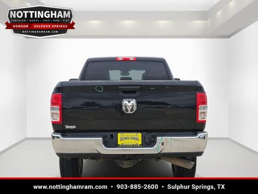 Diamond Black Crystal Pearlcoat 2024 RAM 2500 Big Horn Crew Cab 4x4 6'4' Box