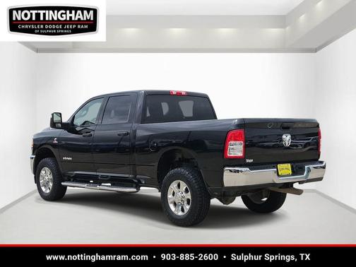 Diamond Black Crystal Pearlcoat 2024 RAM 2500 Big Horn Crew Cab 4x4 6'4' Box