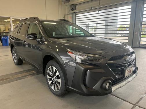 Magnetite Gray Metallic 2024 Subaru Outback Limited
