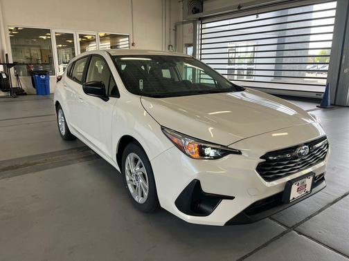 Crystal White Pearl 2025 Subaru Impreza Base