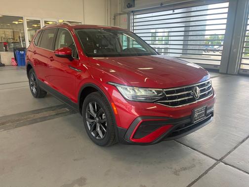 Kings Red 2022 Volkswagen Tiguan 2.0T SE