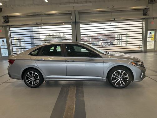 2022 Volkswagen Jetta 1.5T Sport