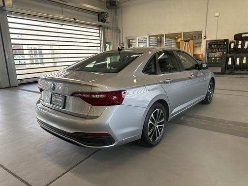 2022 Volkswagen Jetta 1.5T Sport