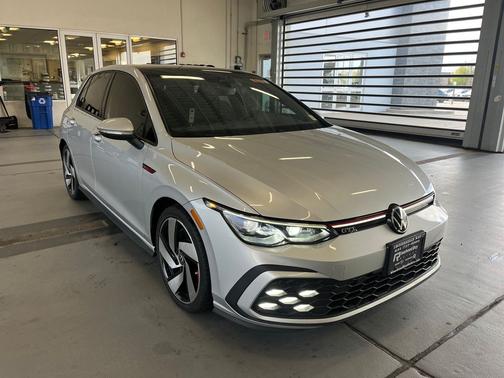 Reflex Silver Metallic 2022 Volkswagen Golf GTI 2.0T SE