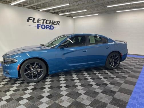 2020 Dodge Charger SXT
