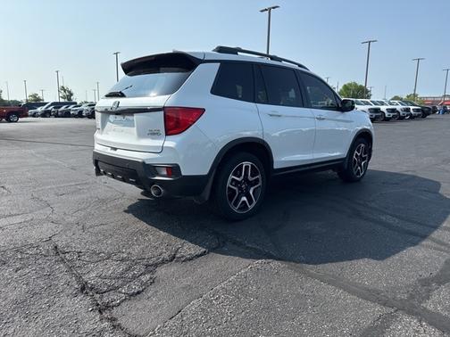 2022 Honda Passport ELITE