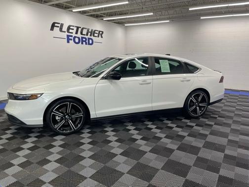 2023 Honda Accord SPORT