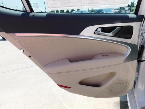 2026 Genesis G70 2.5T RWD Prestige