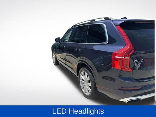 Magic Blue Metallic 2016 Volvo XC90 T6 Momentum