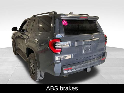 2025 Toyota 4Runner SR5