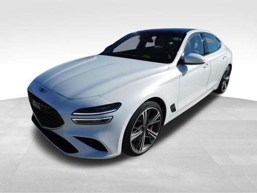 2025 Genesis G70 3.3T RWD Sport Advanced