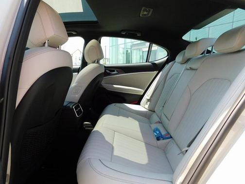 2026 Genesis G70 3.3T RWD Sport Prestige