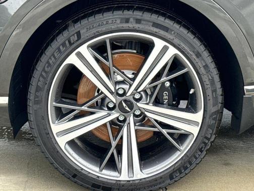 Makalu Gray 2026 Genesis GV80 Coupe 3.5T e-SC