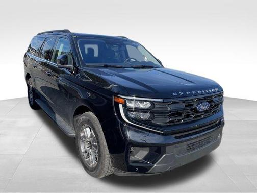 2025 Ford Expedition Max Active 4x2