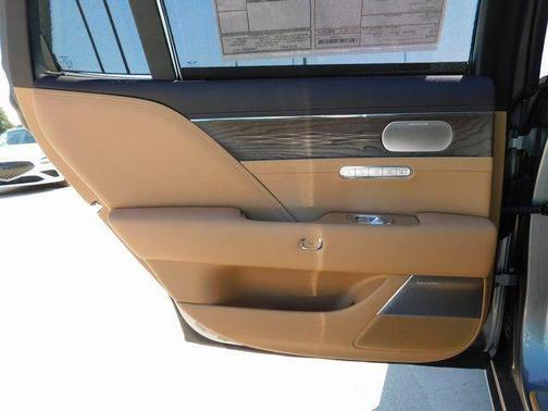 2026 Genesis G90 e-SC