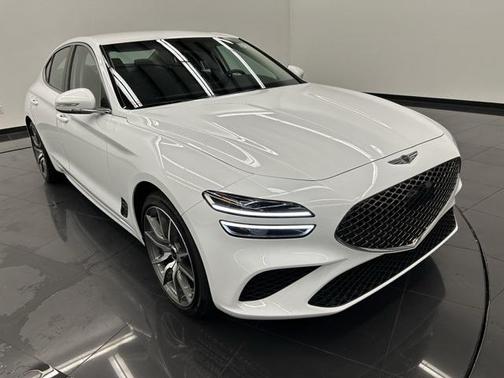2025 Genesis G70 2.5T RWD