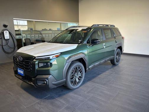 Deep Emerald Green Pearl 2026 Subaru Outback Limited XT