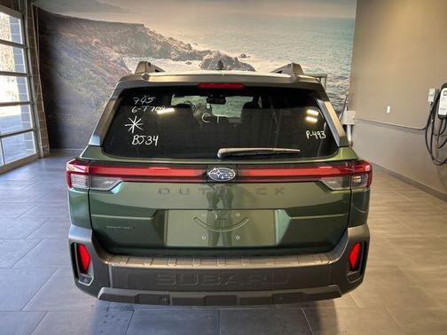 Deep Emerald Green Pearl 2026 Subaru Outback Limited XT