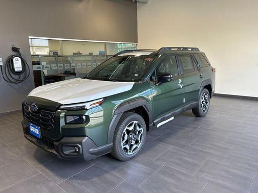 Deep Emerald Green Pearl 2026 Subaru Outback Touring