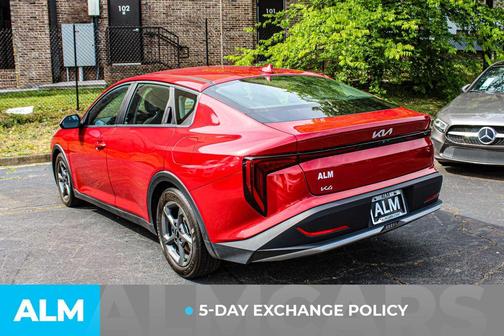 Currant Red 2025 Kia K4