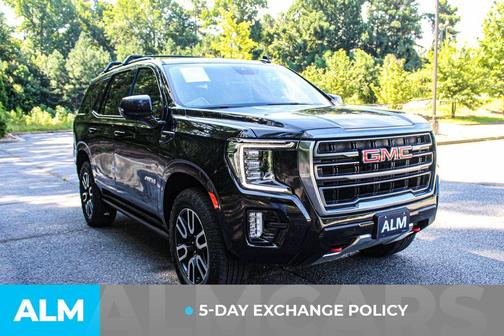 Black 2023 GMC Yukon AT4