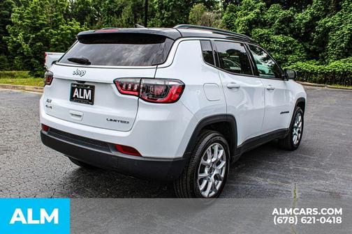 Bright White Clearcoat 2025 Jeep Compass Limited