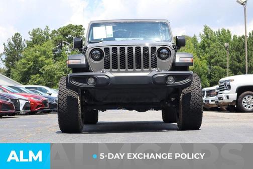 2023 Jeep Gladiator Sport