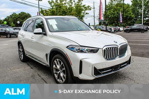 White Metallic 2024 BMW X5 sDrive40i