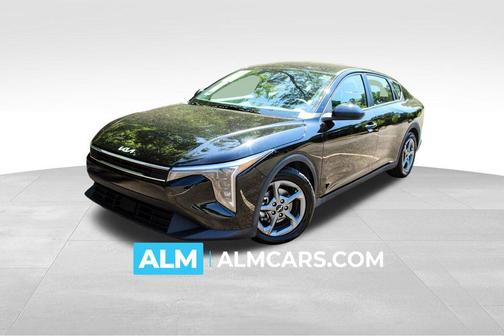 Aurora Black Pearl 2025 Kia K4