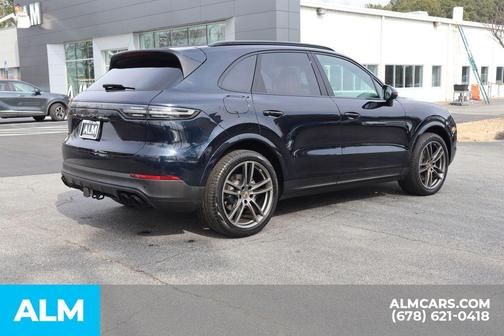 2023 Porsche Cayenne S Platinum Edition